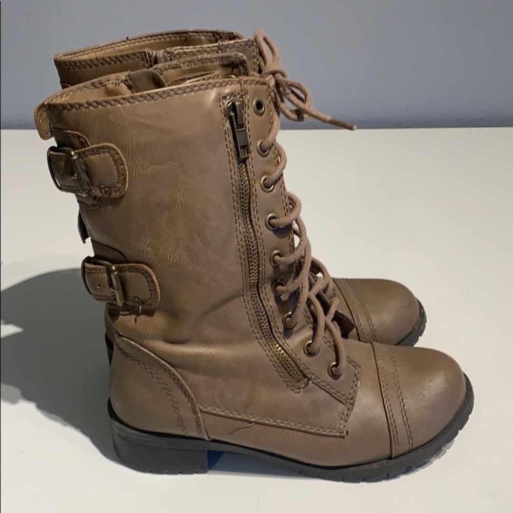 Soda Boots